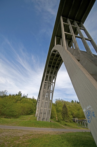 L003.jpg